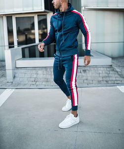 Fabricante Deporte al aire libre Hombres Ropa deportiva Chándal Hombres 2 piezas Conjunto Sudadera con capucha Conjuntos Hombres - Product Image 3