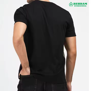 เสื้อยืดลำลองผู้ชายทรงหลวมราคาถูก ระบายอากาศได้ดี เป็นมิตรกับสิ่งแวดล้อม ผลิตจากโพลีเอสเตอร์/คอตตอน 210 กรัม ยี่ห้อ Behram International ขายส่ง - Product Image 1