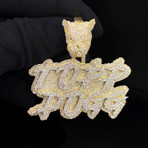 Pendentif Hip Hop personnalisé en acier inoxydable avec des accents de diamants - Product Image 3