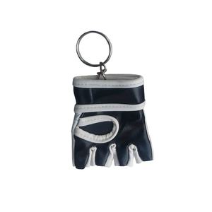 Mini llavero de boxeo MMA, guantes de cuero PU de alta calidad, forma de diseño personalizado, llavero de cuero, protección de Equipo de Boxeo - Product Image 1