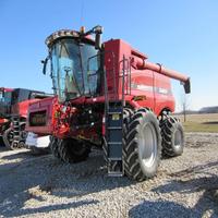Moissonneuse-batteuse à vendre en stock – Qualité supérieure pour la récolte de thé et de maïs – Haute productivité 110-150 CV