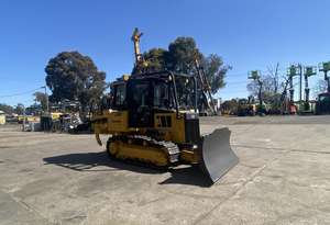 รถปราบดิน UHI-DH10ที่มีกำลัง110hp 9.6T น้ำหนักปฏิบัติการที่มีส่วนประกอบของเครื่องยนต์ที่จำเป็น - Product Image 3