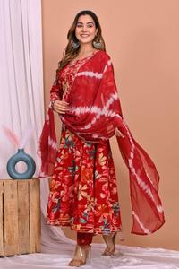 Soft Comfortable Women's Printed Rayon Formal Summer Loose Fit Floor-Length <b>Kurti</b> for Daily Wear Use Available Wholesale Indian - Product Image 2