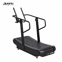 Tapis roulant incurvé BN à fonctionnement silencieux, posture de course naturelle, haute capacité de charge, machine de musculation professionnelle pour studio et salle de sport