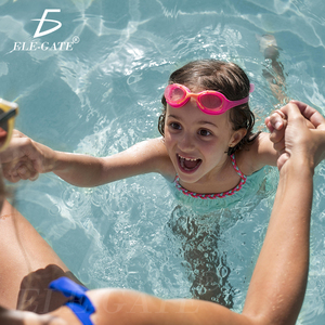 Gafas de Natación de Silicona Profesionales a Prueba de Agua, Antivaho y Anti-UV para Mujeres, Hombres y Niños con Lentes de PC - Product Image 2