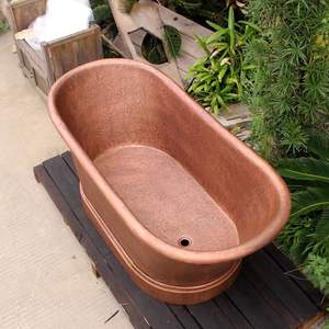 Baignoire en cuivre intemporelle pour une décoration de salle de bain élégante, conservant la beauté et la fonctionnalité au fil des années - Product Image 5