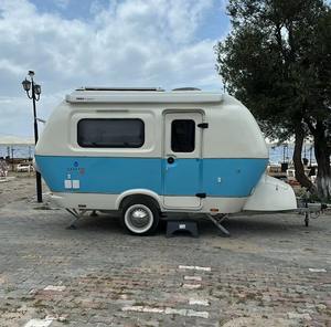 Caravana de Aluminio Moderna NU CAMP BAREFOOT Teardrop, Mini Caravana para 4 Personas, Impermeable, Cómoda, Ajustable, Dorada - Product Image 4