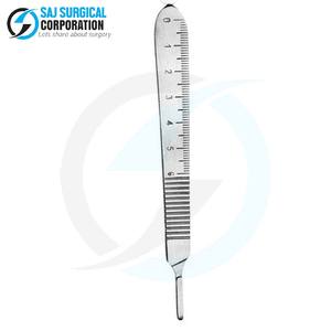 Mango de bisturí ergonómico de uso profesional, agarre de goma, acero alemán para un rendimiento sin fatiga en cirugías largas - Product Image 4