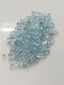 Natural Sky <b>Blue</b> Topaz 3MM Trillion Cut Loose Gemstones In Wholesale - Product Image 4