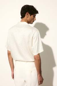 Regular Fit Resort Shirt Top Trending Hombres Marca personalizada Lyocell Super Soft Patterned Manga corta Comfort Wear @ Precio al por mayor - Product Image 4