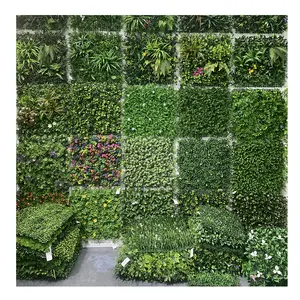 خلفية عشب وهمية للجدار خضراء بلاستيكية للنباتات البلاستيكية P174 بسعر الجملة من Ruopei لوح جدار نباتي اصطناعي لسور الخصوصية