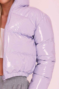 Chaqueta Corta Acolchada Personalizada de la Mejor Calidad, Abrigo Brillante de Invierno para Mujer, Chaqueta Corta Acolchada Informal de Moda Urbana al por Mayor - Product Image 2