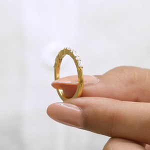 Alliance incurvée design diadème en or rose 18 carats massif, alliance assortie empilable pour femme - Product Image 6