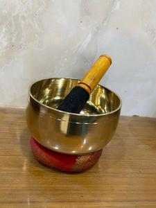 Juego de cuencos tibetanos hechos a mano para meditación y curación por artesanía creciente - Product Image 2