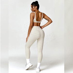 ชุดโยคะสำหรับผู้หญิงไซส์ใหญ่พิเศษชุด2ชิ้นผ้าสแปนเด็กซ์/ ไนลอนระบายอากาศได้ดีออกแบบได้ตามต้องการ - Product Image 4