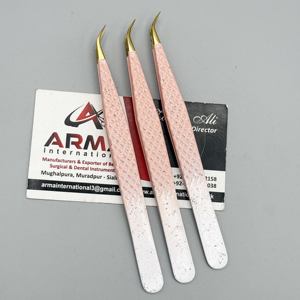 Pinzas profesionales de acero inoxidable de alta calidad con volumen de 90 grados para pestañas, logotipo personalizado, agarre fuerte para extensiones de pestañas - Product Image 4