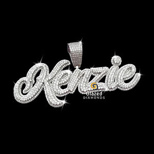 Fascinante colgante de letra Hip Hop para hombre Plata de Ley 925 con diamante de moissanita de corte redondo de claridad VVS para fiestas - Product Image 3