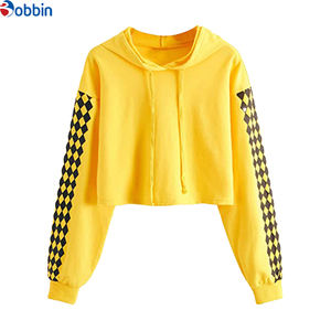 Sweat à capuche court pour femme en molleton de coton décontracté, avec logo brodé personnalisé sur le devant, vêtement d'hiver - Product Image 3