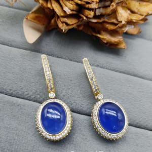 Pendientes elegantes de moda en tono dorado con piedras AD para boda, ropa de fiesta de compromiso, accesorio de moda para mujeres y niñas - Product Image 2