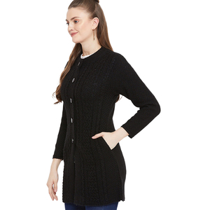 เสื้อโค้ทไหมพรมถักสีดำคุณภาพสูงสำหรับผู้หญิง เสื้อกันหนาวแขนยาวลำลองติดกระดุม แฟชั่นเสื้อคลุมสำหรับสุภาพสตรี รับผลิตแบบ OEM - Product Image 2