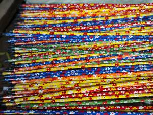 Palo de escoba de madera Simple y duradero con revestimiento de PVC de flores para manijas de escoba y fregona - Product Image 5