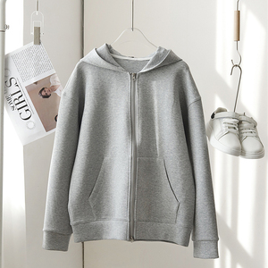 Sweat-shirt à capuche zippé personnalisé pour hommes, vêtements de rue décontractés courts pour l'hiver à motif solide - Product Image 6