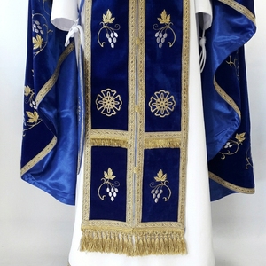 Ensemble de vêtements liturgiques de l'église orthodoxe en velours bleu royal avec broderie en fils d'or, robe de clergé, chasuble de prêtre - Product Image 5