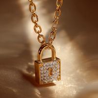 Collier en zircon en forme de serrure d'amour personnalisée en laiton OEM ODM bijoux cadeau de couple de Saint-Valentin