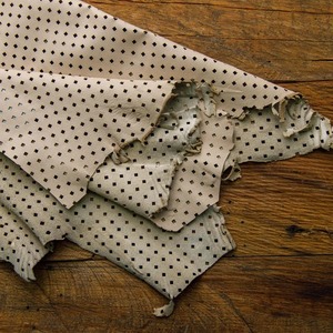 หนังซ่อนลายจุดแบบมีรูพรุนมีสไตล์สำหรับผลิตภัณฑ์เครื่องหนังแบบกำหนดเองขนาด1ถึง22ตารางฟุต - Product Image 3