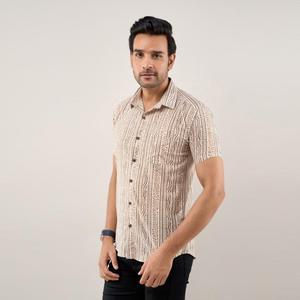Chemise en jean marron à motifs floraux pour homme, 100 % coton popeline tissée, respirante, coupe classique, manches mi-longues, été et automne - Product Image 5