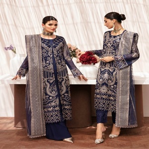 Colección de chifón de lujo Trajes Anarkali de 3 piezas de chifón de lujo con bordado pesado de Ramsha Volume KASHISH Venta al por mayor - Product Image 5