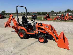 Tractor Kubota BX1880 en Existencia, Entrega Rápida, Compre Hoy y Disfrute de una Calidad Premium y Durabilidad, Perfecto para Todas sus Actividades Agrícolas - Product Image 5