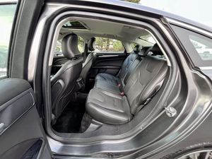 Ford Fusion Titanium AWD Sedán 2016 Usado, Automático, Gasolina/Eléctrico, Asientos de Cuero, Interior Oscuro, Cámara Trasera, R16 - Product Image 3