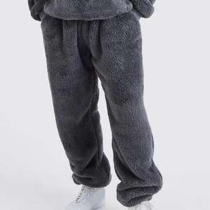 Survêtement personnalisé en polaire Sherpa pour hommes Ensembles en polaire Sherpa pour hommes Survêtement personnalisé en deux pièces - Product Image 5