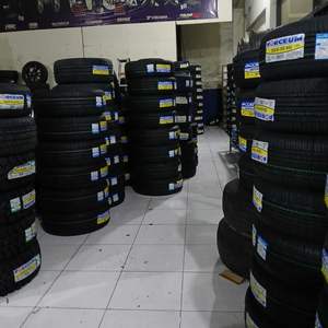 Neumáticos Nuevos, Neumáticos de Segunda Mano, Neumáticos Usados en Perfecto Estado al por Mayor EN VENTA / Neumáticos Usados Baratos al por Mayor, Neumáticos para Automóviles Baratos - Product Image 1