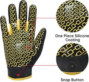 Guantes Deportivos Antideslizantes Cómodos, Agarre de Mano para Receptor, Mejor Rendimiento, Cierre con Logotipo Personalizado para Jugadores de Fútbol - Product Image 5