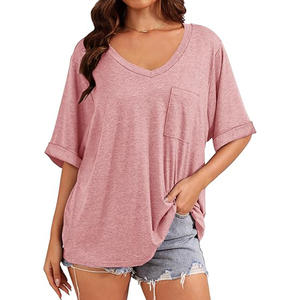 T-shirts pour femmes T-shirt surdimensionné en coton 100% délavé - Product Image 1