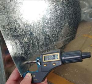 วัสดุก่อสร้างขายส่ง เหล็กม้วนชุบสังกะสี Z120 หนา 24 เกจ 0.14 มม. - Product Image 4