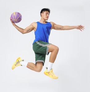 Pantalones cortos de baloncesto sueltos para hombre con rayas laterales para hombre hasta la rodilla poliéster pantalones cortos deportivos de secado rápido envío DDP - Product Image 6