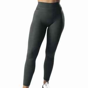 Fabriqué dans le meilleur matériel Leggings d'entraînement de fitness pour femmes de grande taille Leggings de yoga coupe pakistanais FABRIQUÉ AU PAKISTAN - Product Image 3