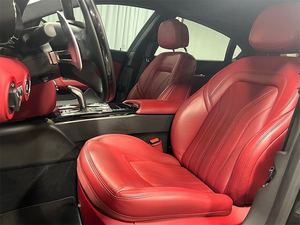 CLEAN 2019 Ma-se-ra-ti Quattr_porte S Q4 Gran_Lusso AWD - Product Image 2