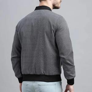 เสื้อกันลมแบบลำลองสำหรับผู้ชายกันลม100% โพลีเอสเตอร์ออกแบบได้ตามต้องการสำหรับฤดูหนาว - Product Image 6