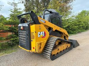 Chargeuse sur pneus Caterpillar 299D2 XHP avec moteur diesel certifié Euro V Epa CE - Product Image 4