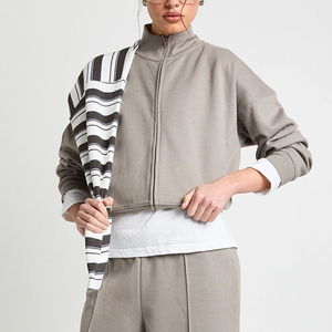 Conjunto Deportivo de Dos Piezas para Mujer, Marca Personalizada, Ropa Deportiva, Estilo Casual Urbano, Precio Económico para Compradores al por Mayor - Product Image 2