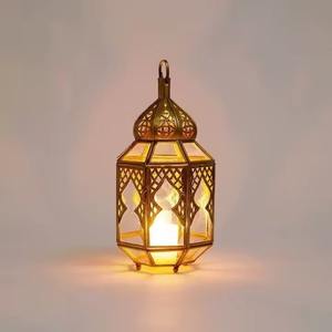 Faroles decorativos de Ramadán con motivos islámicos para interiores de mezquitas y centros religiosos. - Product Image 2