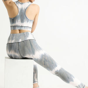 Mallas de entrenamiento de secado rápido con logotipo personalizado para mujer, mallas transpirables, ligeras, elásticas, de secado rápido, de poliéster/licra, servicio OEM - Product Image 3