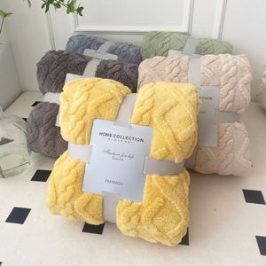 Coperta singola personalizzata in velluto corallo quattro stagioni copridivano copridivano coperta regalo - Product Image 4