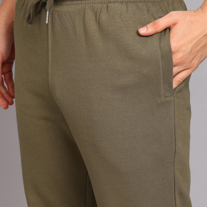 Pantalones deportivos para hombre con tela elástica para gimnasio, correr y entrenar, pantalones jogger estilo urbano para hombre - Product Image 3