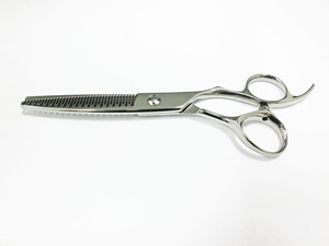 Ciseaux à cheveux professionnels forgés - Product Image 4