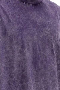 T-shirt tendance délavé à l'acide, look décontracté et élégant, en coton, pour les passionnés de streetwear et le quotidien - Product Image 2